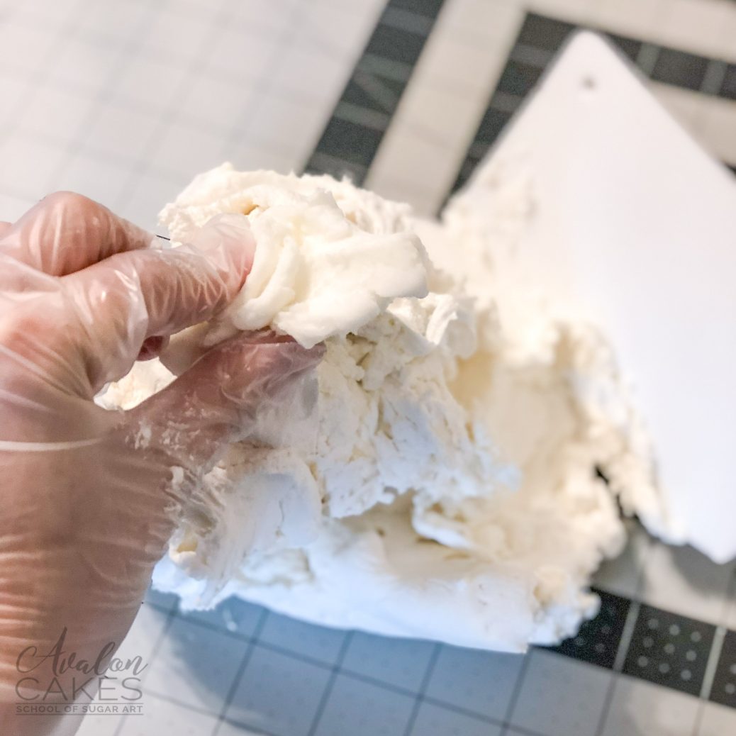 Easy Gumpaste Recipe • Avalon Cakes Online School